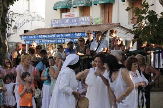 ... och Petetasyra utanför Café de la Paix