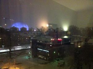 Globen höljd i snö