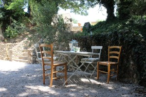 Frukosthörnan i skön skugga