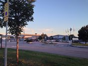 Avlämning på Skavsta en tidig tisdagsmorgon